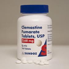 کلماستین (به انگلیسی: clemastine)‏